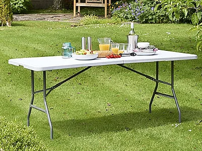 Consider This Before Getting A Portable Plastic Table