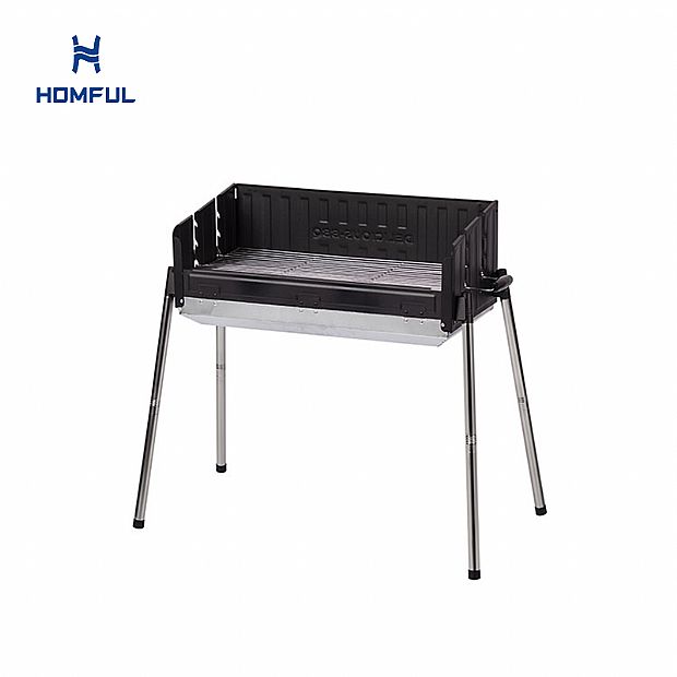 Tragbarer Campinggrill im modernen Stil