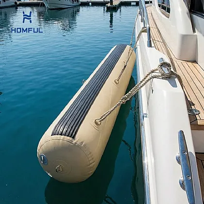 Verstärkter, aufblasbarer Bootsfender...