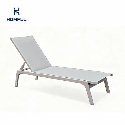 Verstellbarer Liegestuhl aus Aluminium...