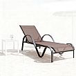 Outdoor-Sonnenliege mit geschwungenen Armlehnen - 11D25E