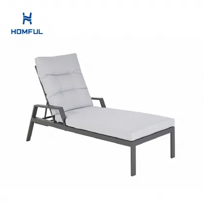 Aluminum Slat Adjustable Lounge Chair