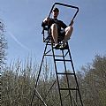 Self-Standing Tree Stand - 70P09C