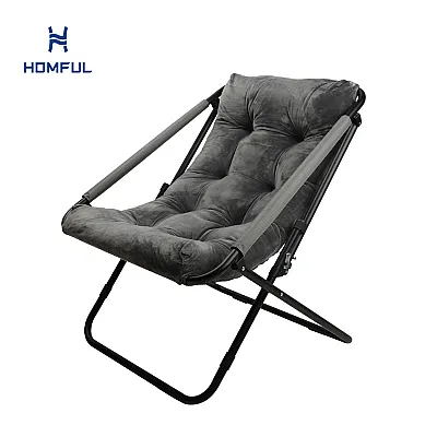 Klappbarer übergroßer Untertassenstuhl